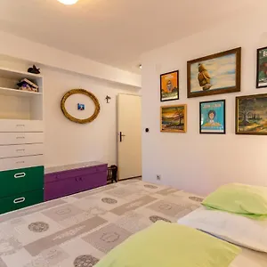 Maris , Sveti Filip i Jakov Croatia